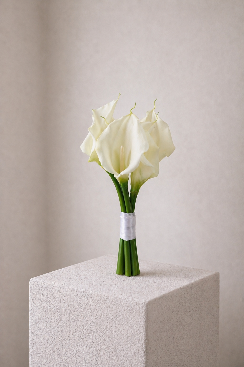 Calla Bouquet aus Kunstblumen, 40 cm