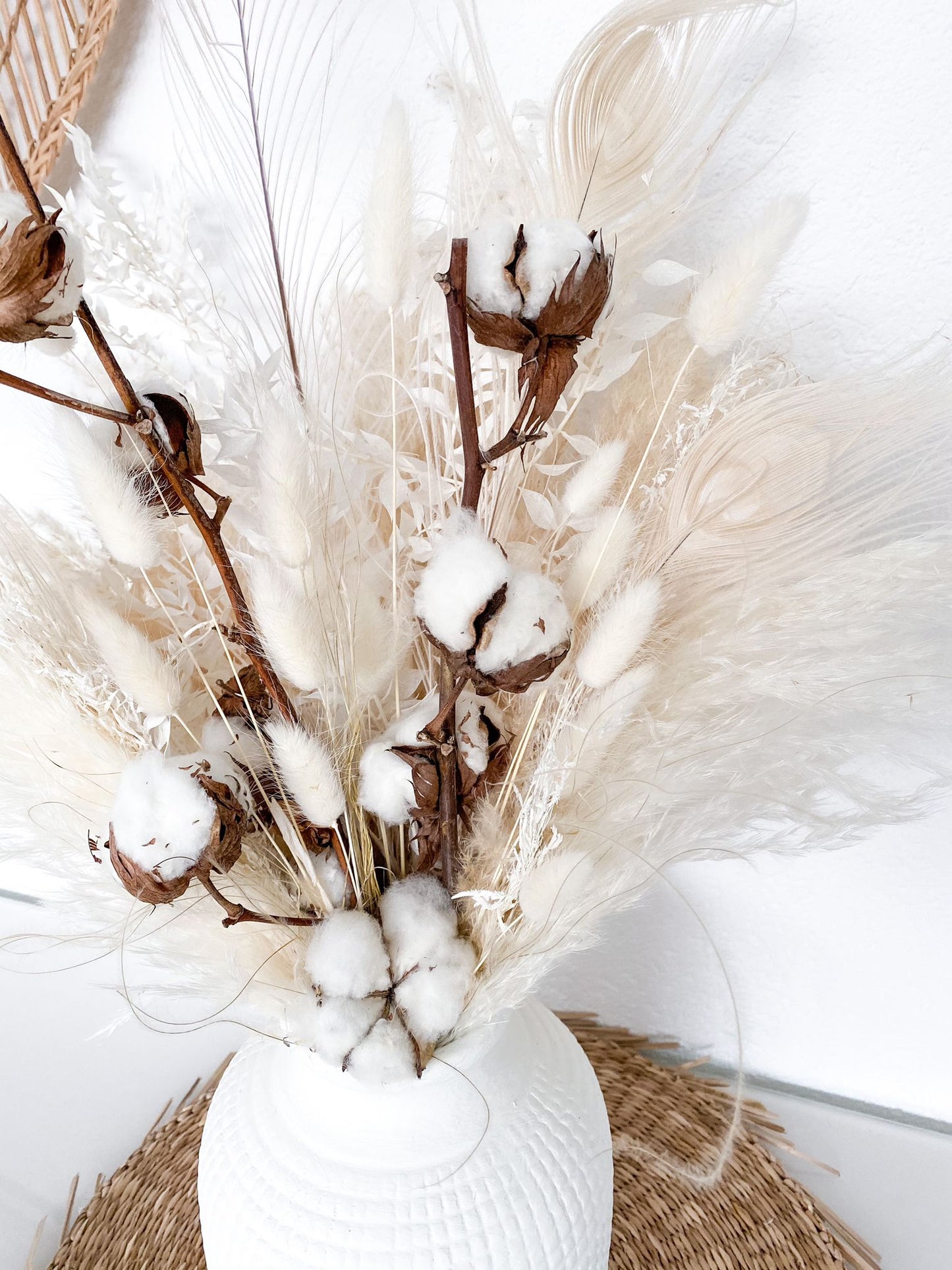White Feather Bouquet Trockenblumen Strauss